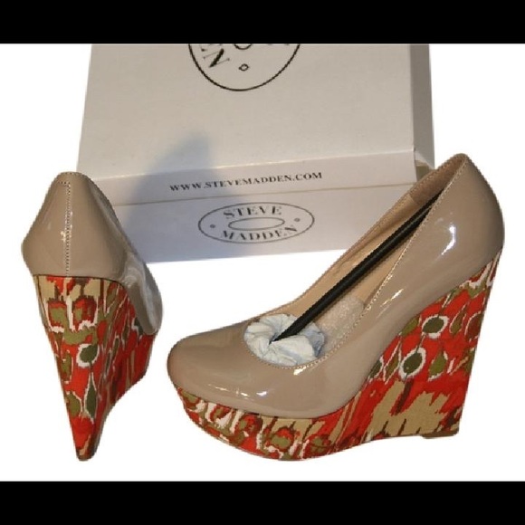 Steve Madden Shoes - Steven Madden Multi-Color Wedges